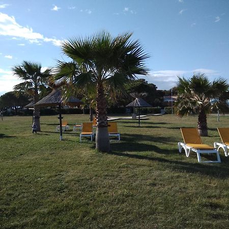 Camping 4 Etoiles Le Lac Des Reves 페홀 객실 사진
