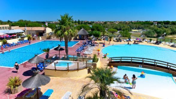 Camping 4 Etoiles Le Lac Des Reves 페홀 외부 사진