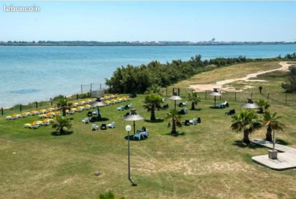 Camping 4 Etoiles Le Lac Des Reves 페홀 외부 사진