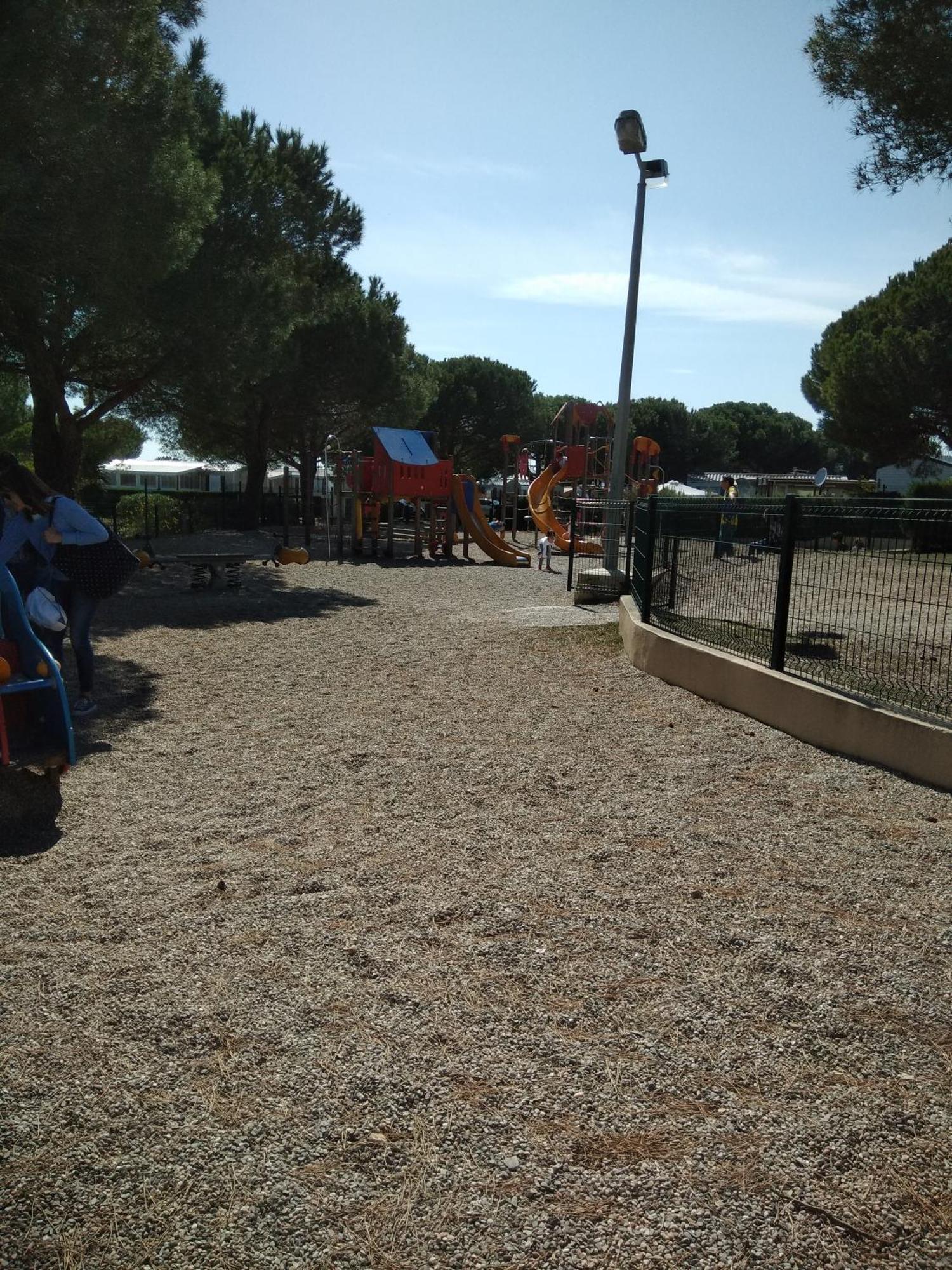 Camping 4 Etoiles Le Lac Des Reves 페홀 객실 사진